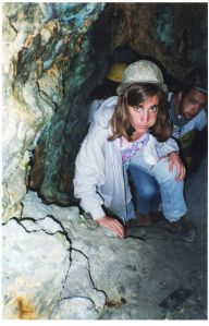 Mascando coca para no apunarme, en la Mina Cooperativa, Potosí, Bolivia. Enero 1994.