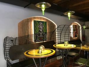 Bar y restaurante Excelent Urban Pub Comix, Pilsen, Chequia.